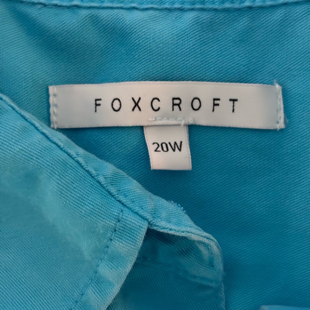 FOXCROFT Womens Turquoise Button Down 100% Tencel Shirt 20W Plus Front Pockets - Picture 11 of 13